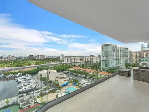 19707 Turnberry Way Aventura FL 33180