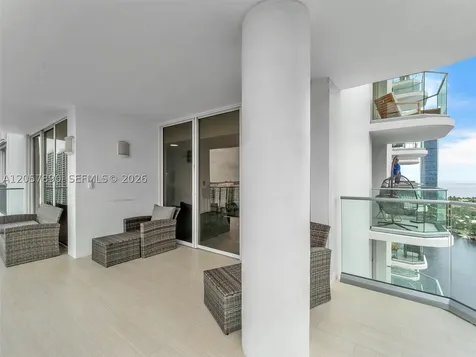 19707 Turnberry Way Aventura FL 33180