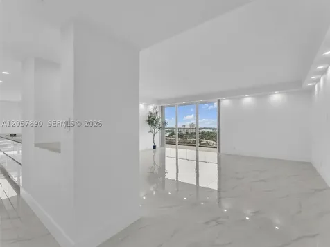 19707 Turnberry Way Aventura FL 33180