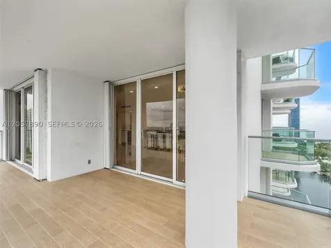 19707 Turnberry Way Aventura FL 33180