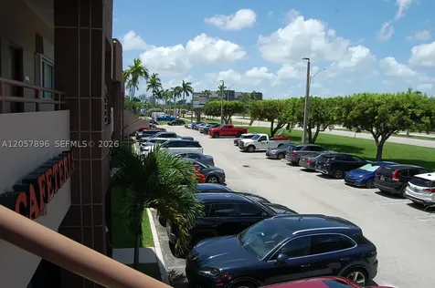13205 SW 137th Avenue #109 Miami FL 33186
