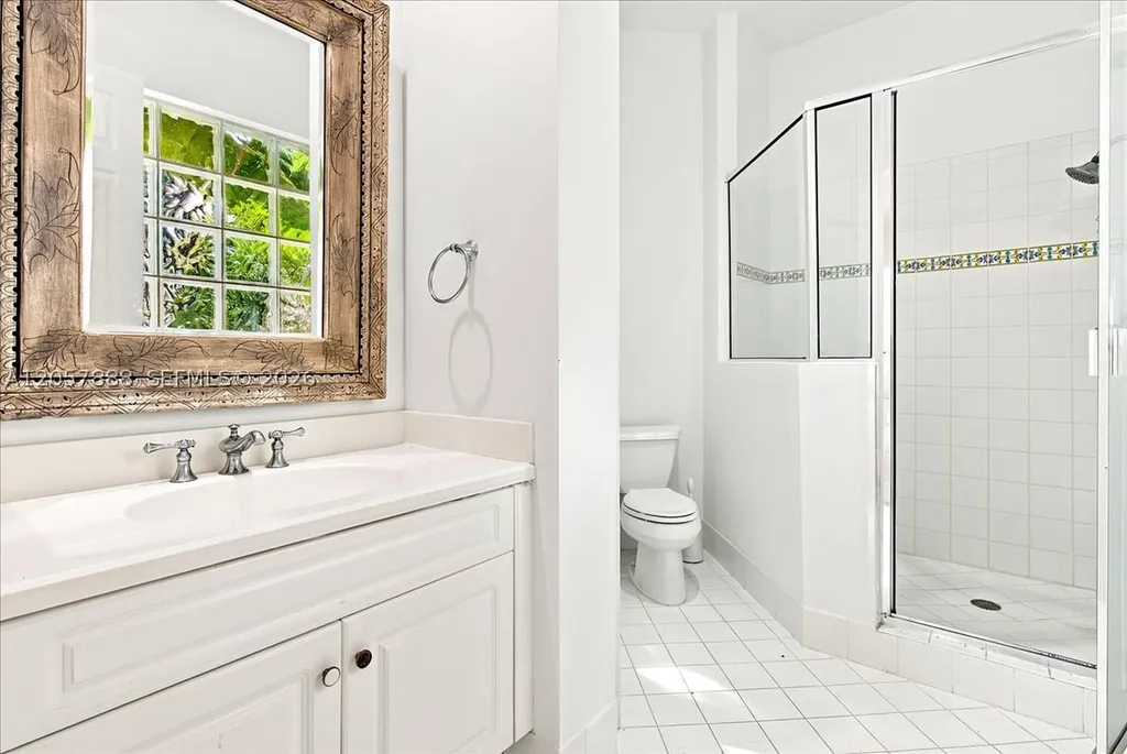996 Sanibel Drive Hollywood FL 33019
