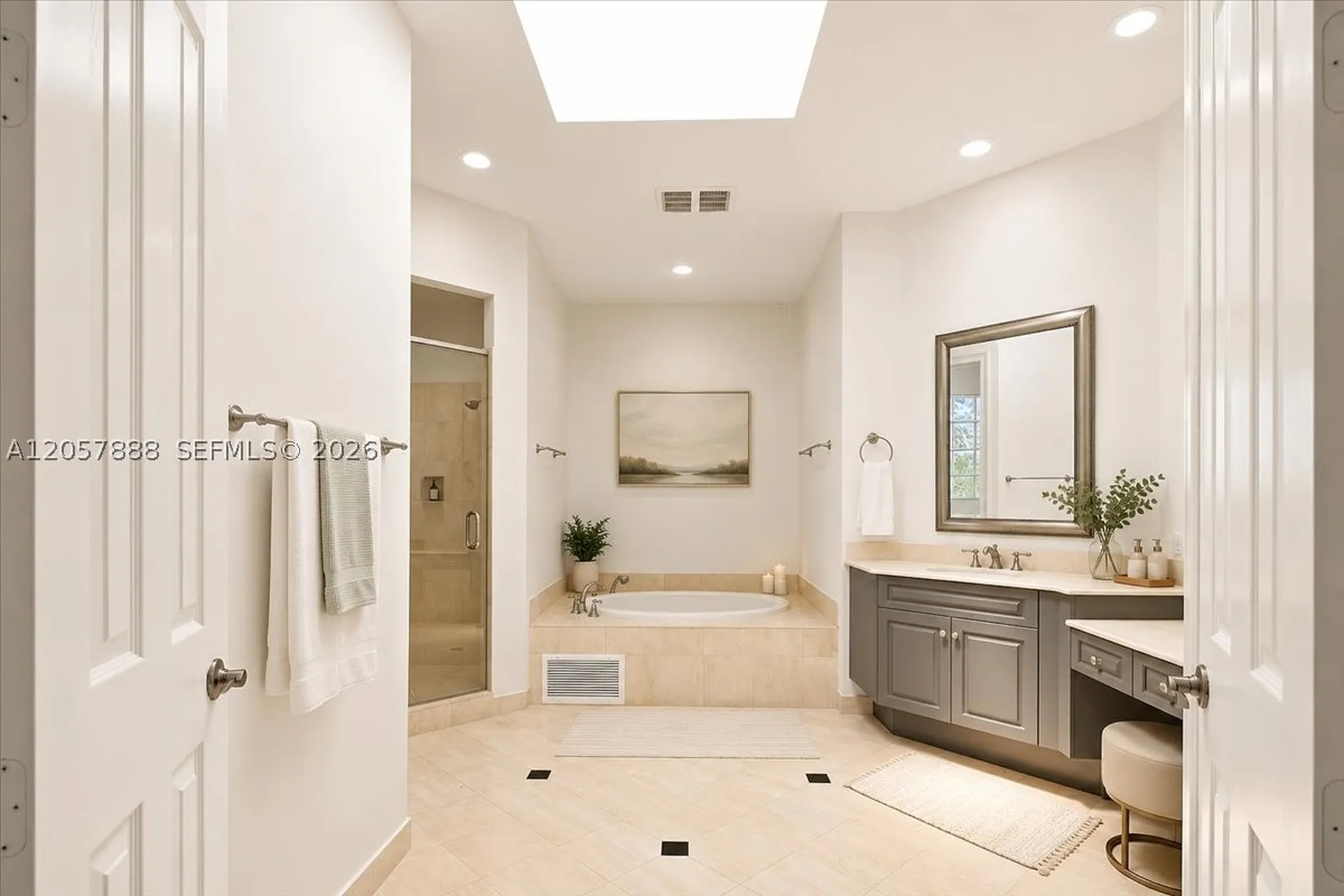 996 Sanibel Drive Hollywood FL 33019