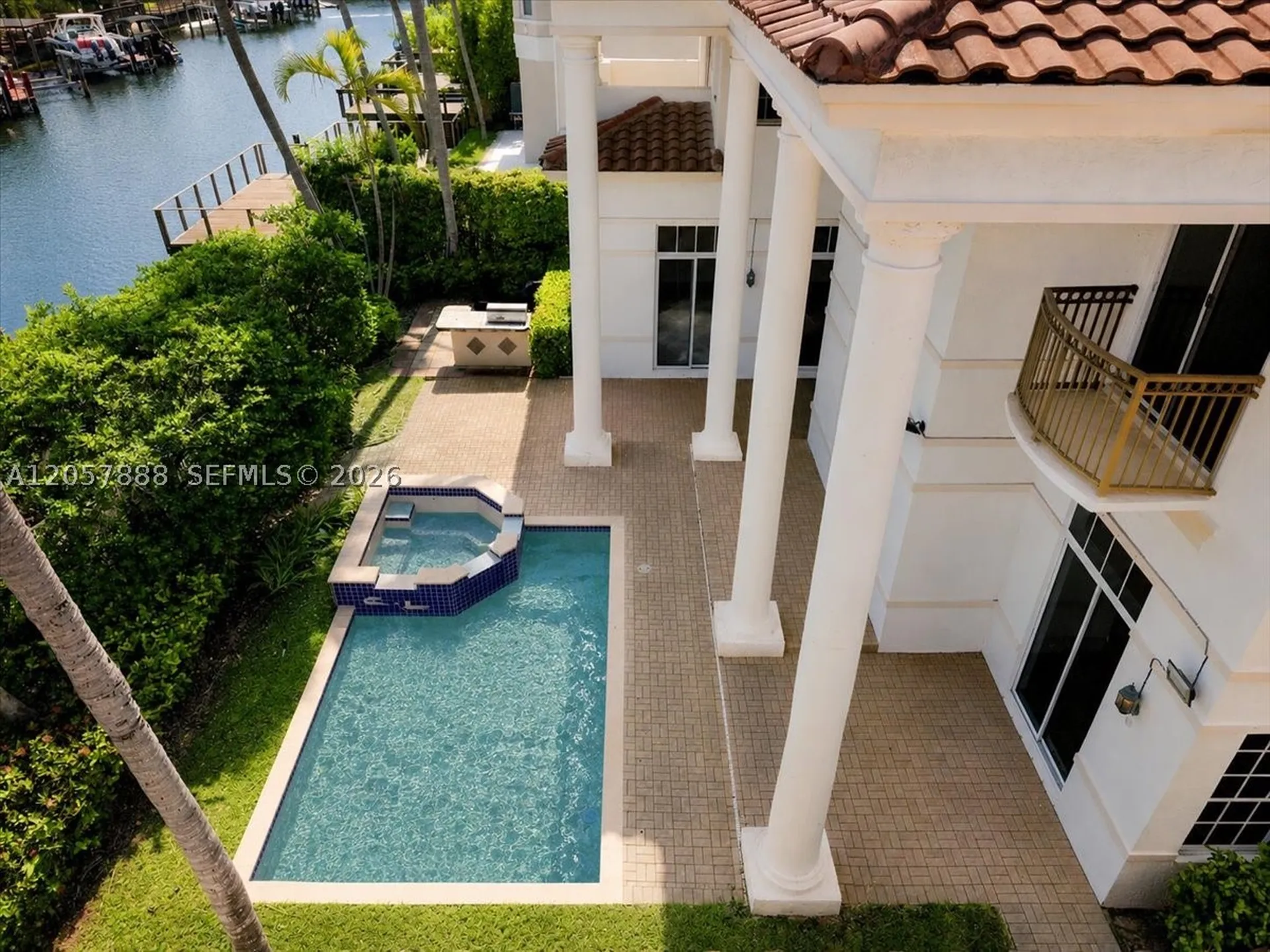 996 Sanibel Drive Hollywood FL 33019