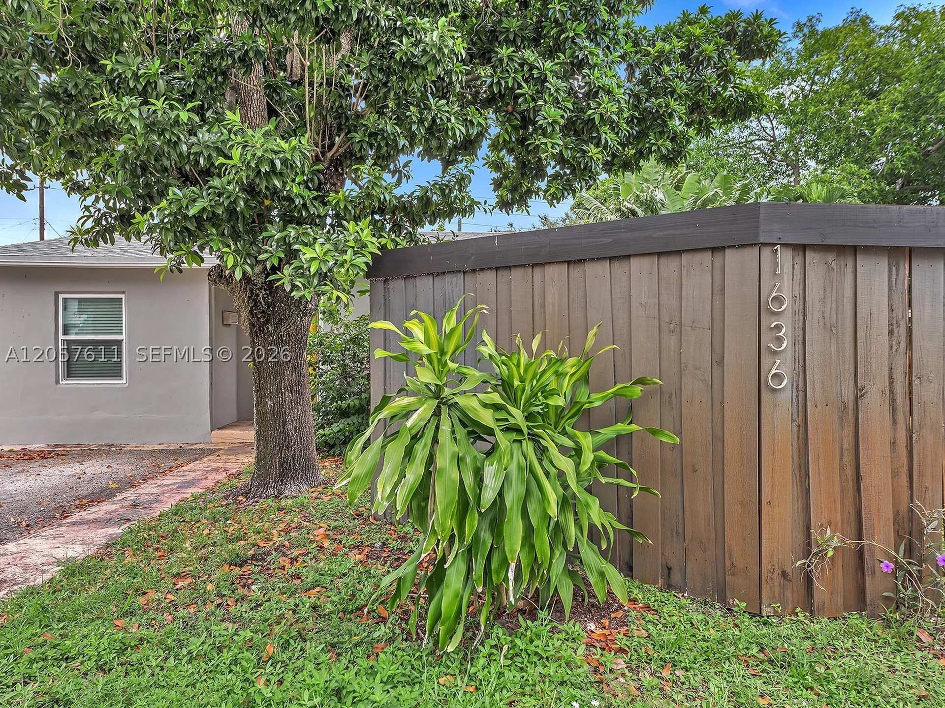 1636 NE 15th Avenue Fort Lauderdale FL 33305
