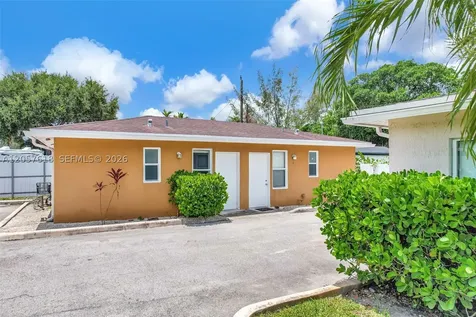 529 NW 88th Street El Portal FL 33150