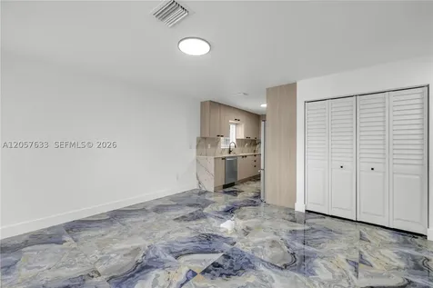 10350 SW 48th Street Miami FL 33165