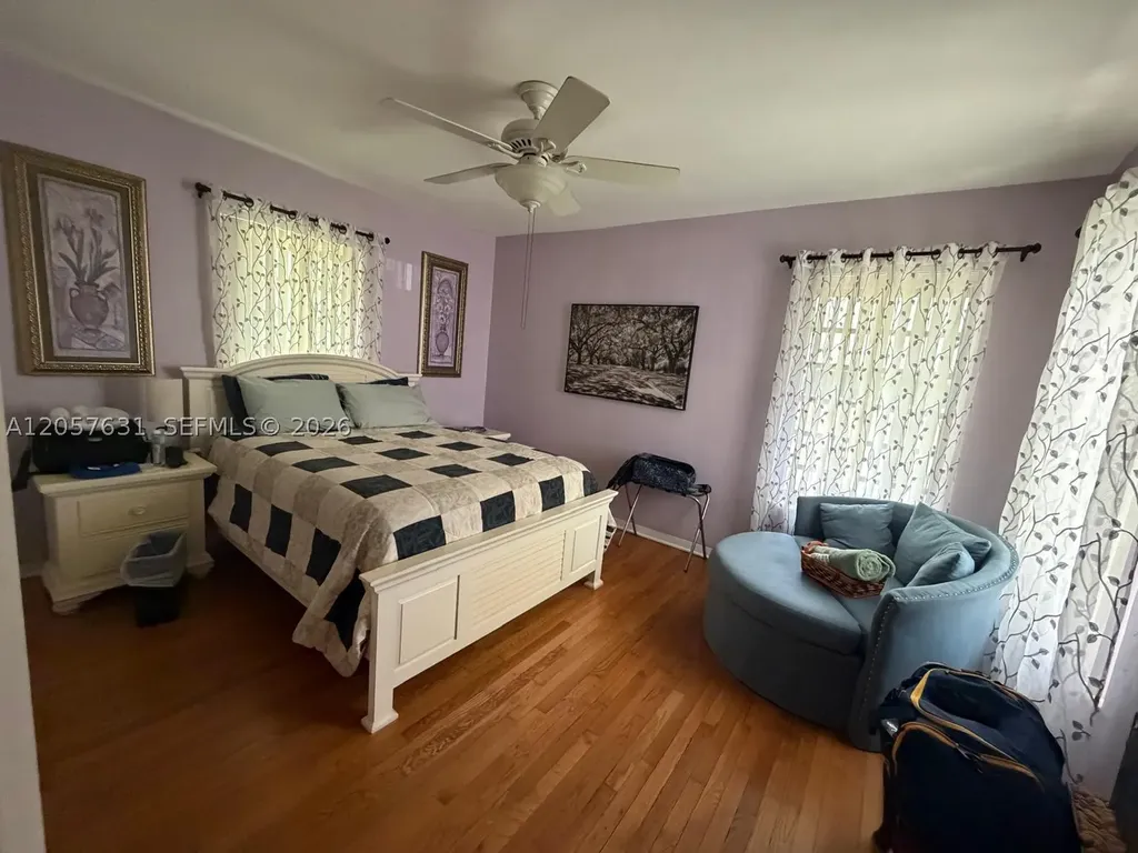 709 N 26th Avenue Hollywood FL 33020