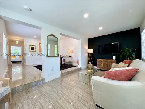 1800 SW 5th Avenue Miami FL 33129