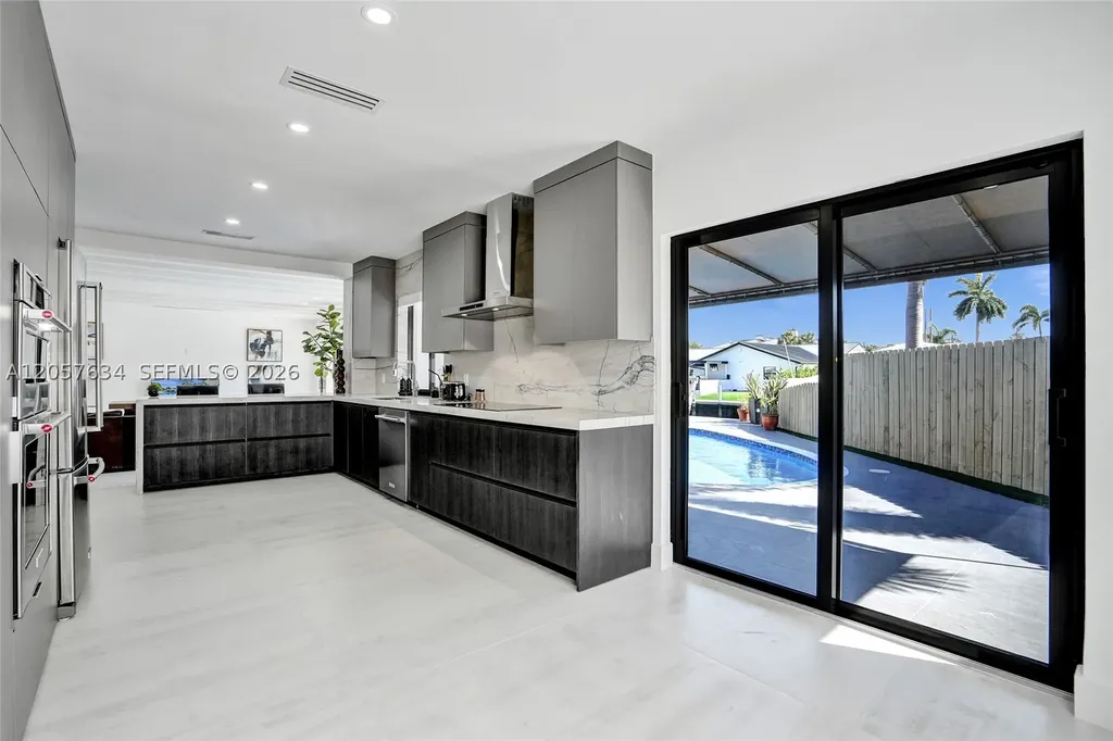3010 NE 46th Street Fort Lauderdale FL 33308