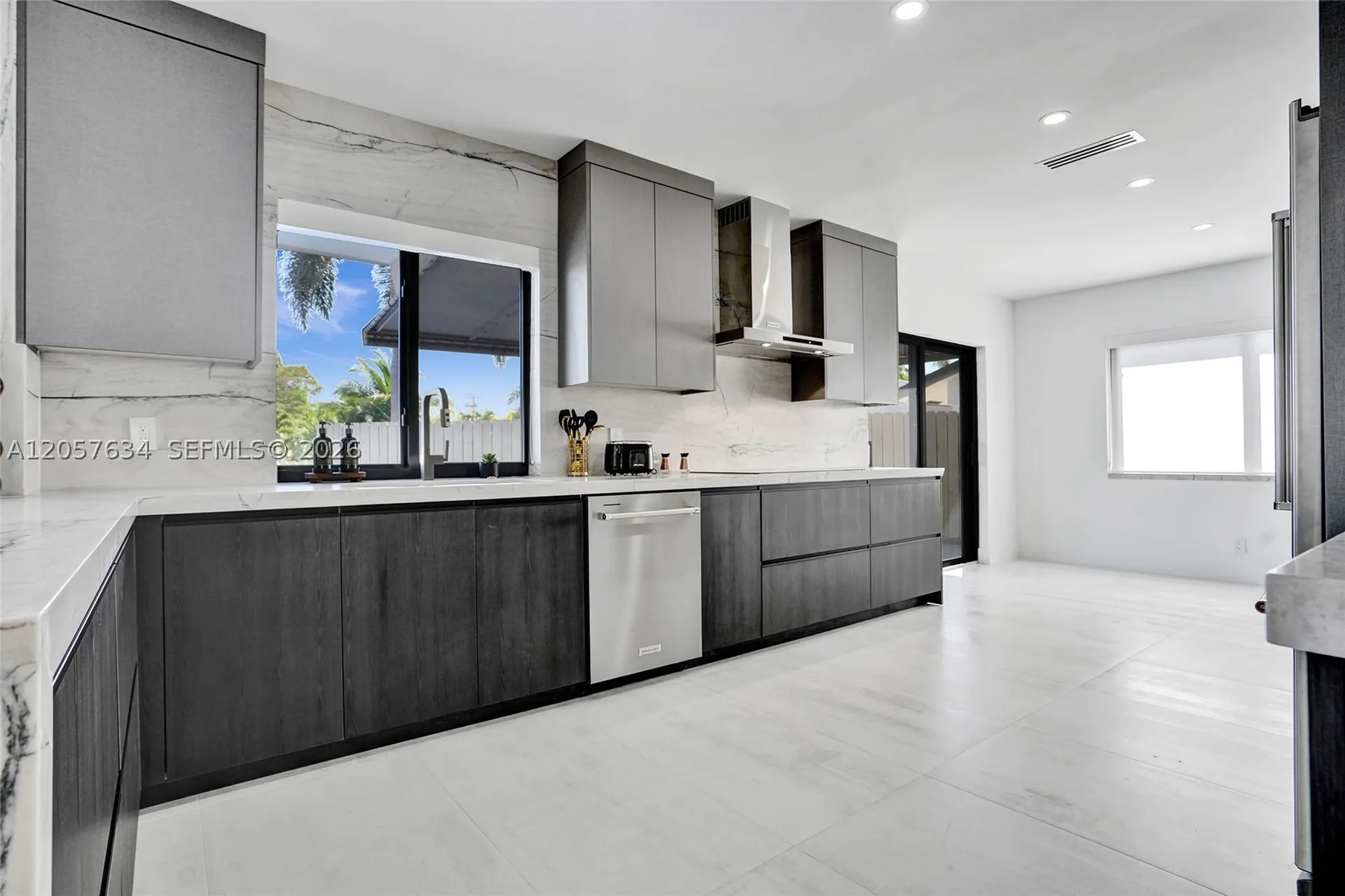 3010 NE 46th Street Fort Lauderdale FL 33308