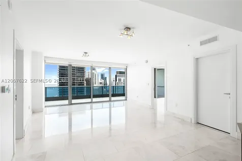 200 Biscayne Boulevard Way Miami FL 33131