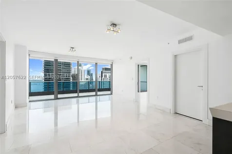200 Biscayne Boulevard Way Miami FL 33131
