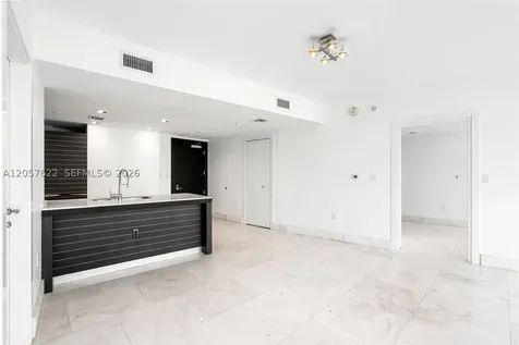 200 Biscayne Boulevard Way Miami FL 33131