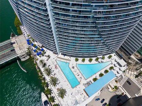 200 Biscayne Boulevard Way Miami FL 33131
