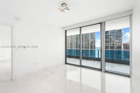 200 Biscayne Boulevard Way Miami FL 33131