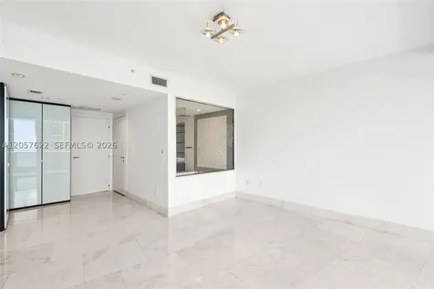 200 Biscayne Boulevard Way Miami FL 33131