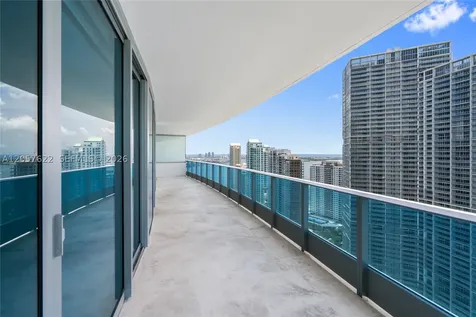 200 Biscayne Boulevard Way Miami FL 33131