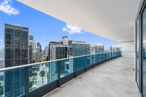200 Biscayne Boulevard Way Miami FL 33131