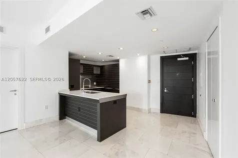 200 Biscayne Boulevard Way Miami FL 33131