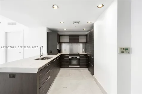 200 Biscayne Boulevard Way Miami FL 33131