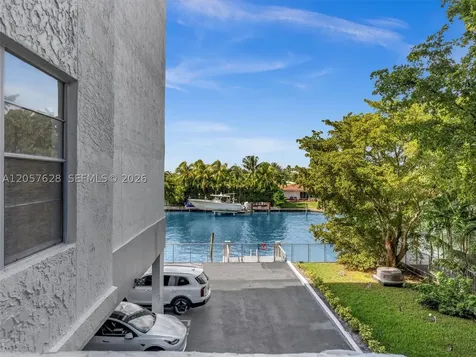 10000 W Bay Harbor Drive Bay Harbor Islands FL 33154