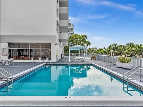 10000 W Bay Harbor Drive Bay Harbor Islands FL 33154