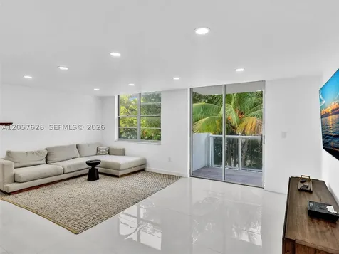 10000 W Bay Harbor Drive Bay Harbor Islands FL 33154