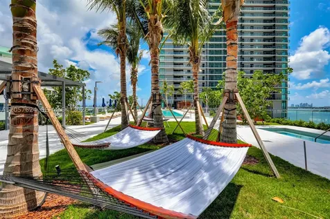 3131 NE 7th Avenue Miami FL 33137
