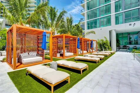 3131 NE 7th Avenue Miami FL 33137