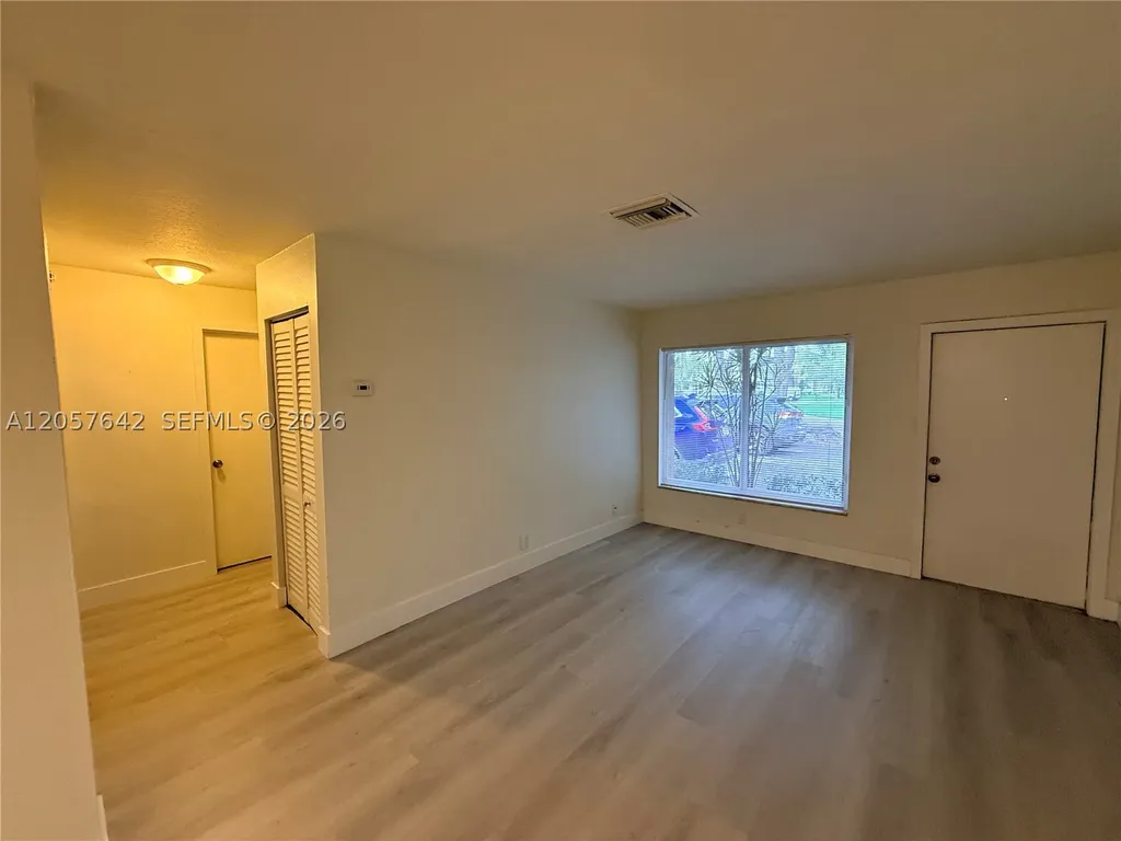 10835 NW 45th Street Coral Springs FL 33065