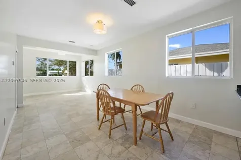8861 SW 127th Terrace Miami FL 33176