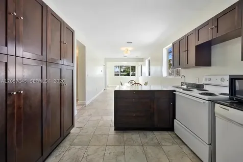 8861 SW 127th Terrace Miami FL 33176