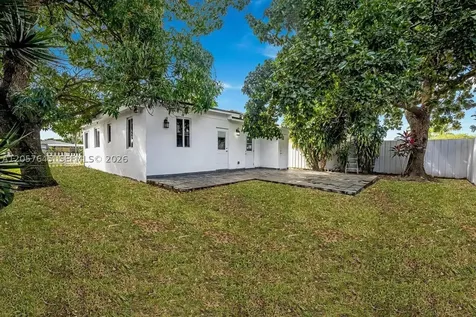 8861 SW 127th Terrace Miami FL 33176