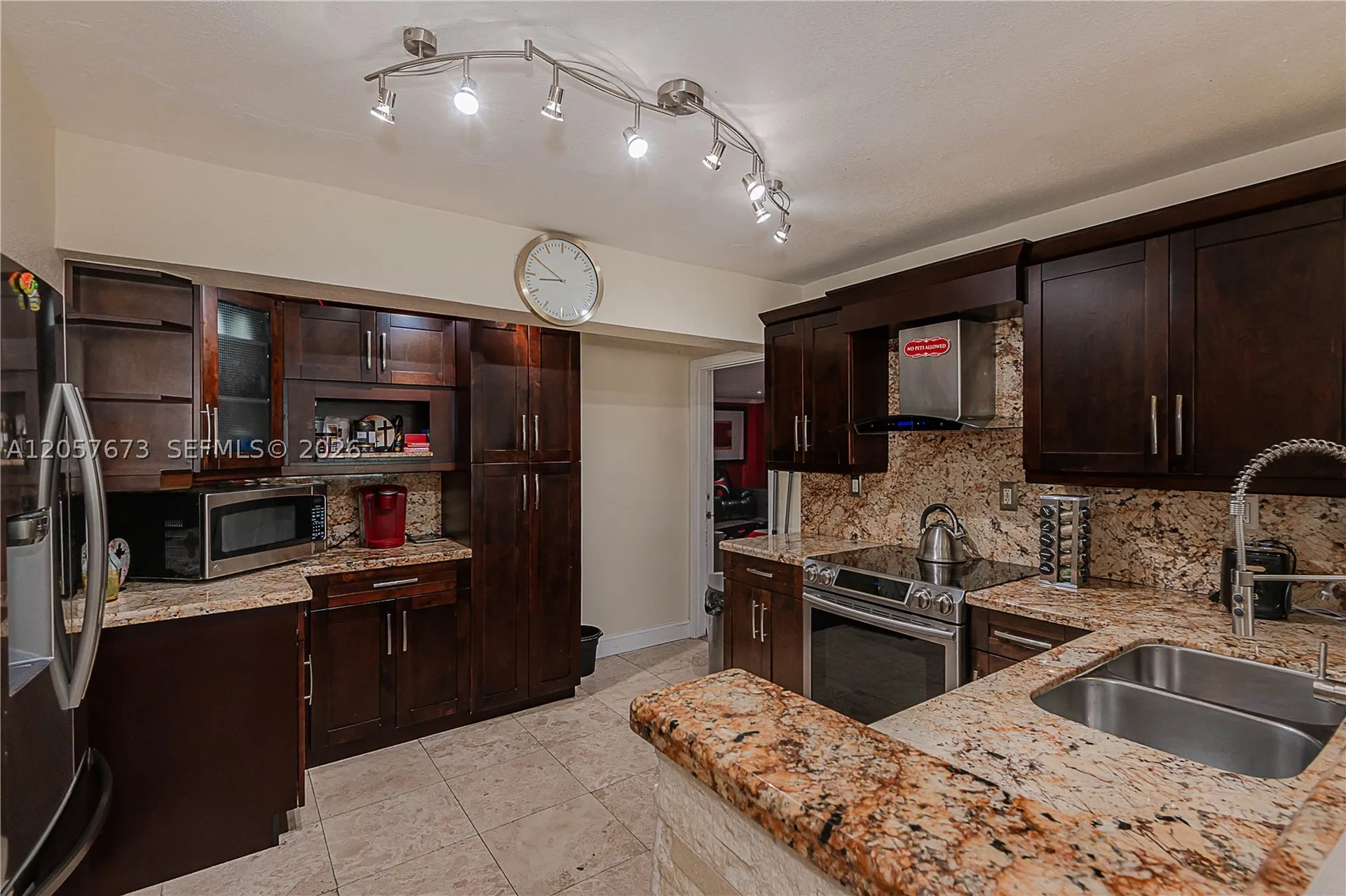 5711 Farragut Street Hollywood FL 33021