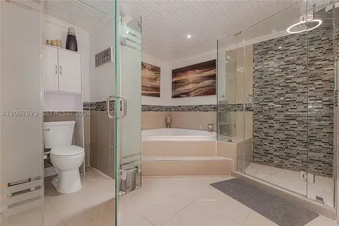 5711 Farragut Street Hollywood FL 33021