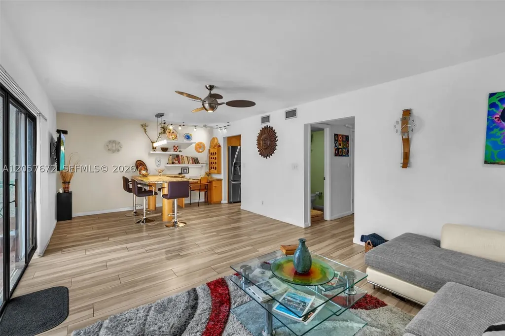 3908 Parkside Lane Hollywood FL 33021