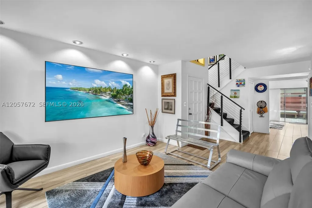 3908 Parkside Lane Hollywood FL 33021