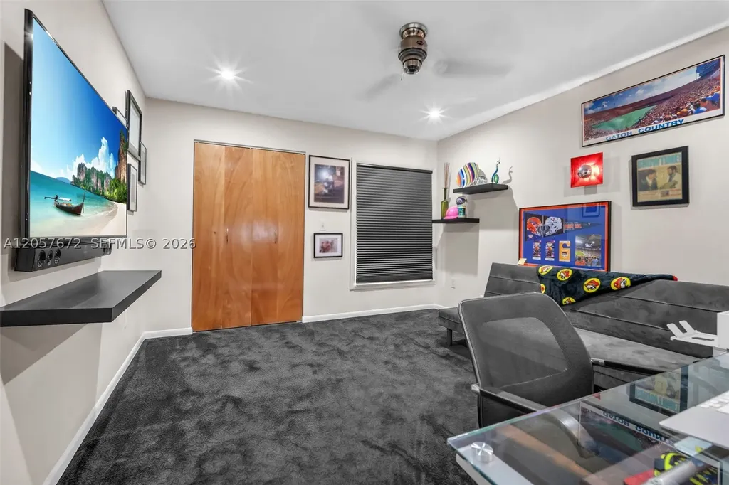 3908 Parkside Lane Hollywood FL 33021
