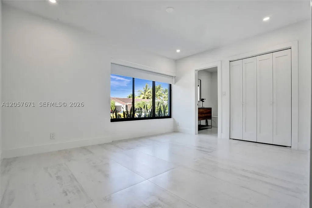 3010 NE 46th Street Fort Lauderdale FL 33308