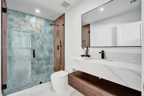 3010 NE 46th Street Fort Lauderdale FL 33308