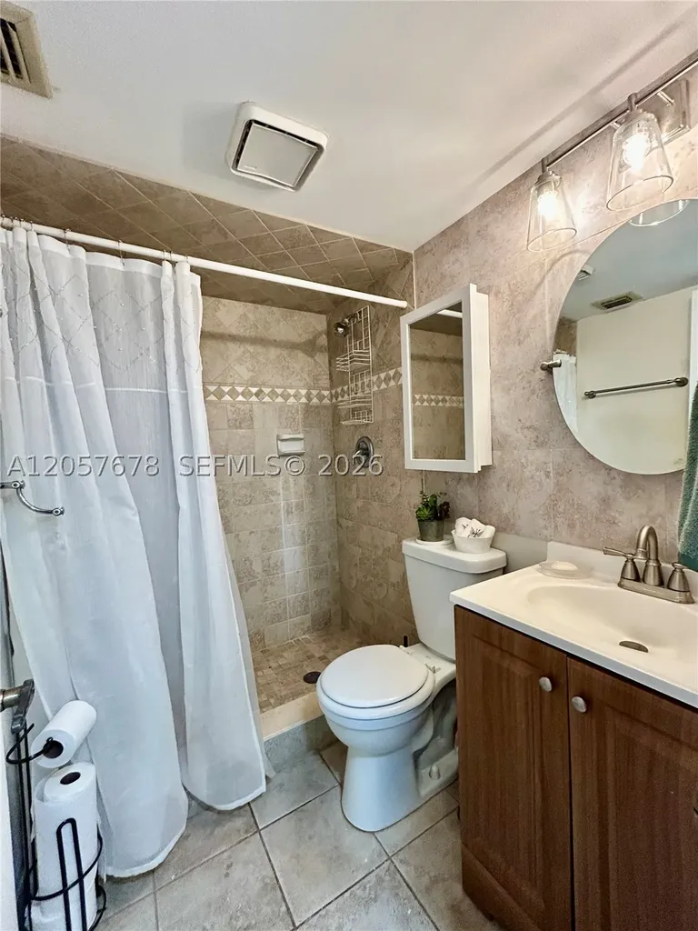 200 Gate Road Hollywood FL 33024