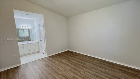 22841 SW 88 Place Cutler Bay FL 33190