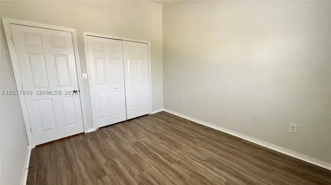22841 SW 88 Place Cutler Bay FL 33190