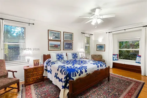 4867 SW 82nd Street Miami FL 33143