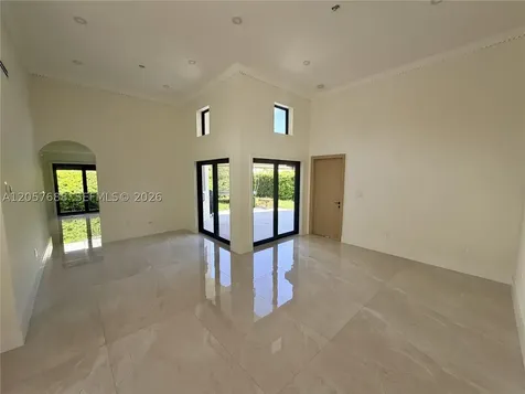 470 SW 88th Place E Miami FL 33174