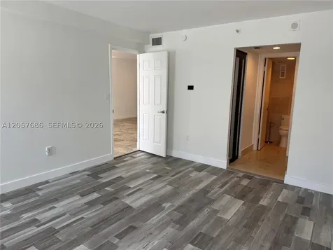 1345 West Avenue Miami Beach FL 33139