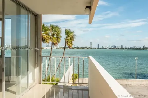 7545 E Treasure Drive North Bay Village FL 33141