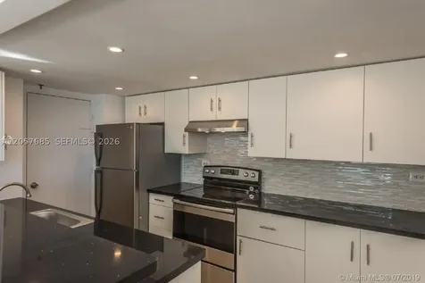 7545 E Treasure Drive North Bay Village FL 33141