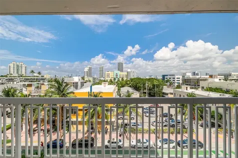 401 Ocean Drive Miami Beach FL 33139